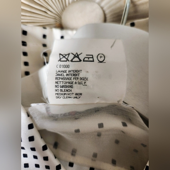 YVES SAINT LAURENT VINTAGE BLACK AND WHITE CUBES ASYMMETRICAL CUT SHIRT SIZE 12 - Picture 6 of 14